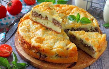 Заливной картофельный пирог